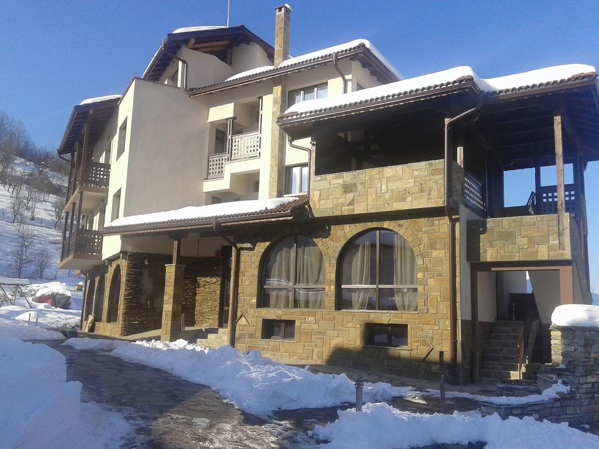 Family Hotel Balkana Apriłci Zewnętrze zdjęcie